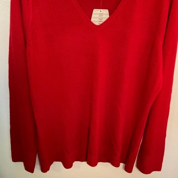 White Stag V-Neck Pullover Sweater Classic Red - Picture 5 of 11